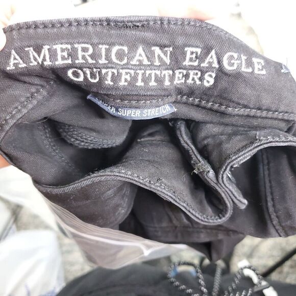 American Eagle Jeans Womens 6 Long High Rise Jeggings Ripped Distressed Black - Picture 8 of 11